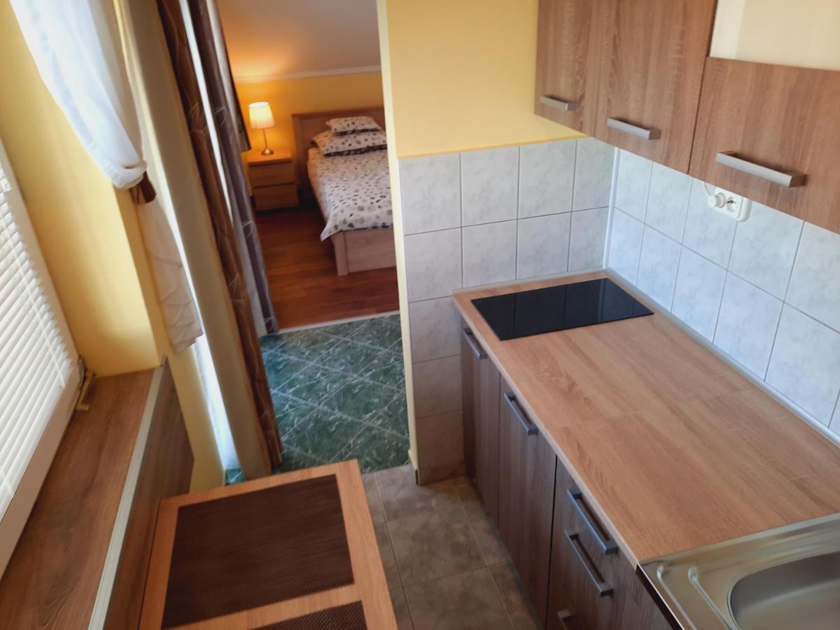 Apartmanház King Hévíz Exterior foto