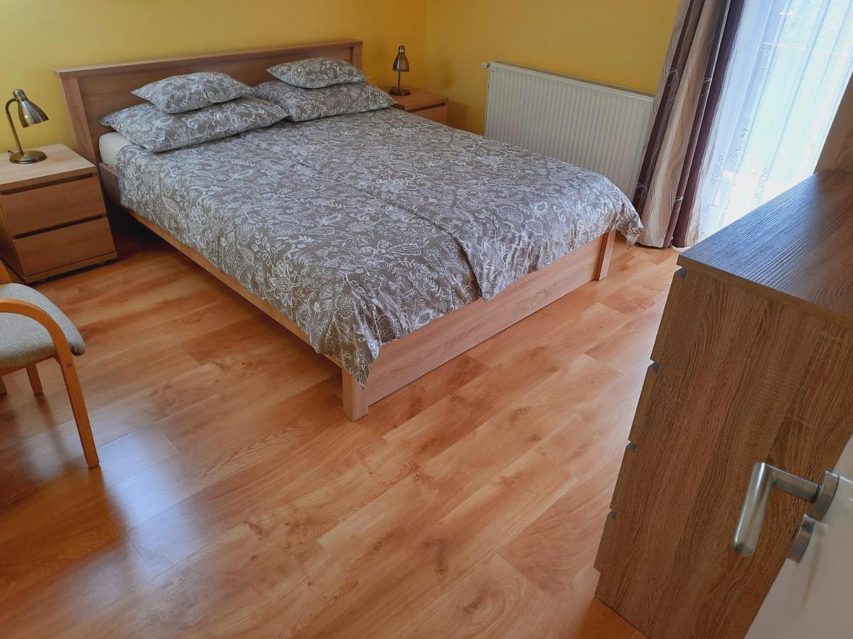 Apartmanház King Hévíz Exterior foto