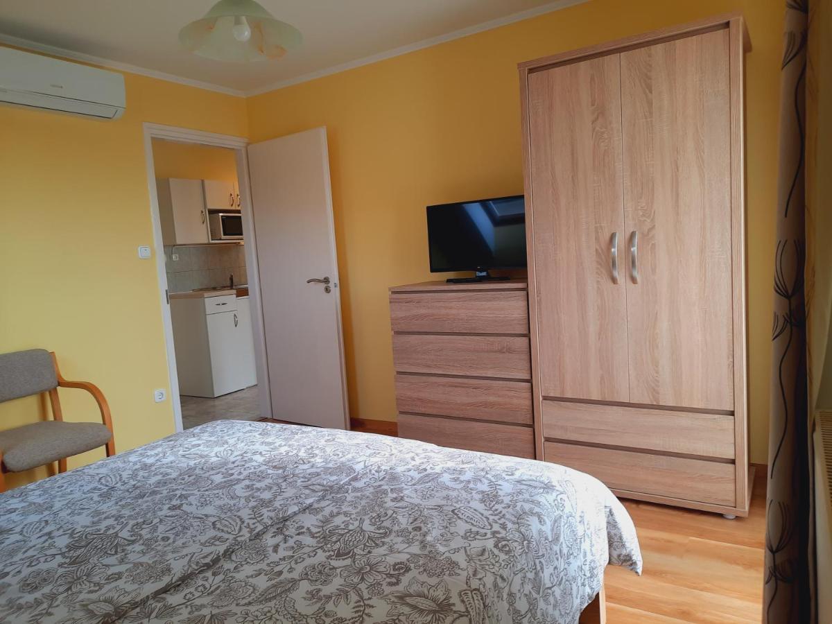 Apartmanház King Hévíz Exterior foto